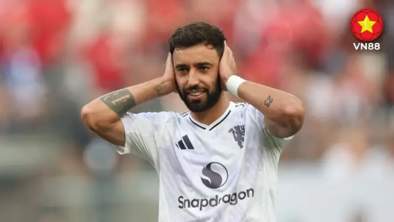 Bruno Fernandes Từ Chối Al Nassr: Cam Kết Tương Lai Với MU!