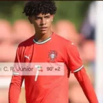 Con trai Ronaldo ra mắt trong chiến thắng của U16 Bồ Đào Nha