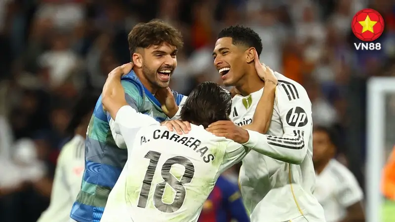 Cách Xabi Alonso tháo tung Barcelona