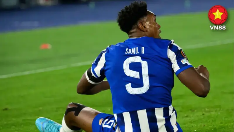 ‘Sát thủ’ của tuyển Tây Ban Nha lỡ hẹn với World Cup