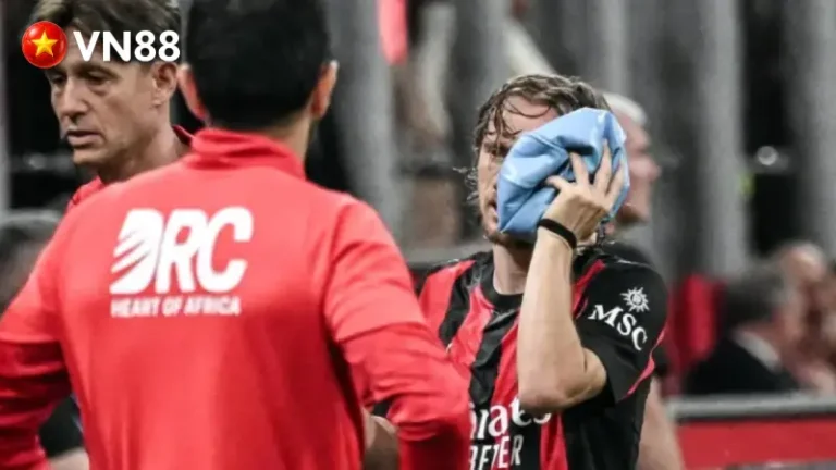 Luka Modric Buộc Phải Đeo Mặt Nạ Tại World Cup