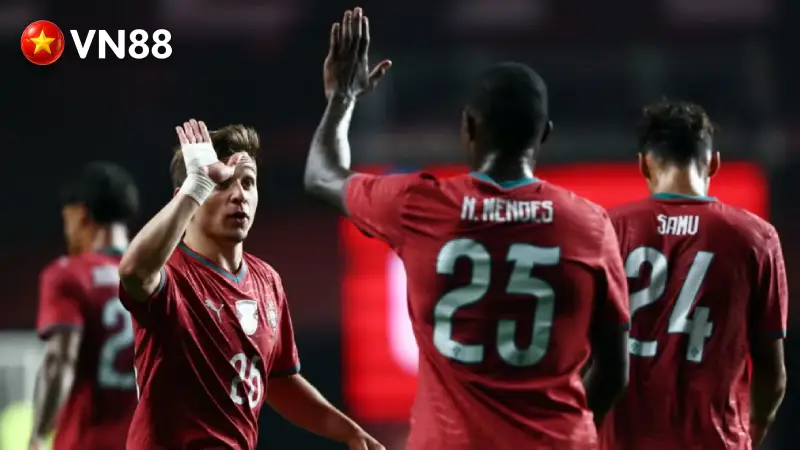 Conceicao & Nuno Mendes Ăn Mừng Chiến Thắng Cảm Xúc