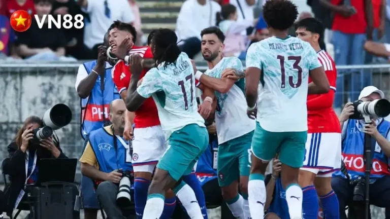 Rafael Leao Tát Đối Thủ, Nhận Thẻ Đỏ Sát Thềm WC 2026