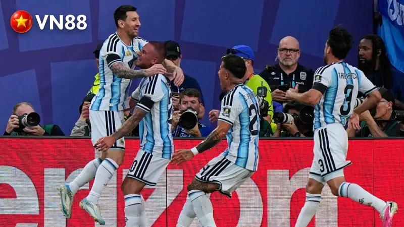Khoảnh Khắc Messi Ăn Mừng Bàn Mở Tỷ Số Nghẹt Thở Trước Thụy Sĩ