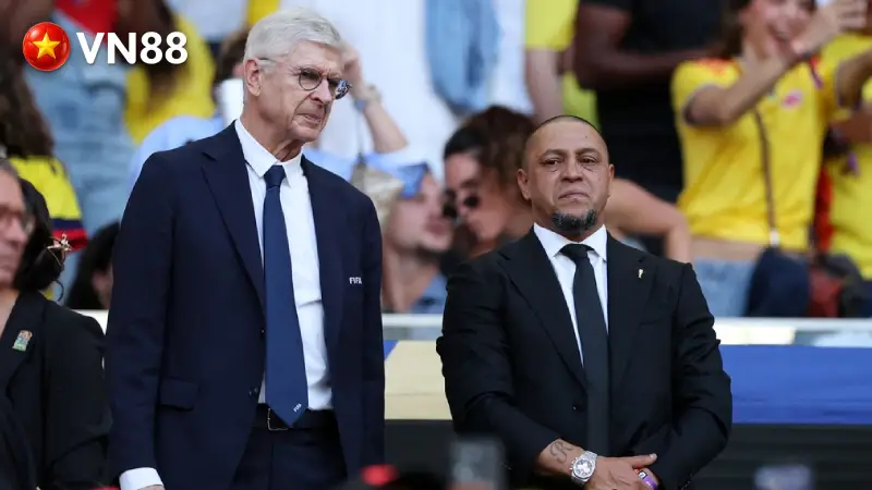“Giáo Sư” Wenger Chê Bóng Đá Châu Á “Hụt Hơi” Tại World Cup