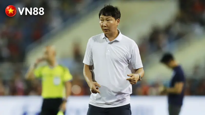 Bài toán chất lượng đội hình của HLV Kim Sang Sik